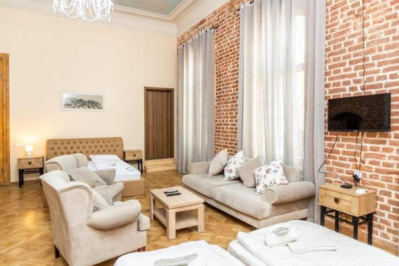 Crypto Hotel Tbilisi Bagian luar foto